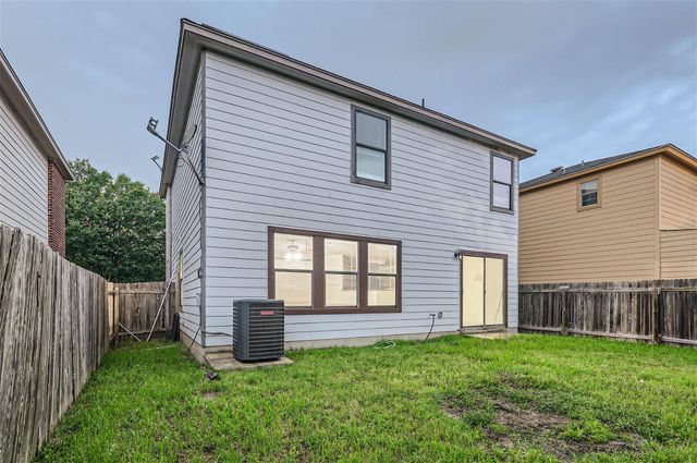 5521 SE Victory Gallop DR, Del Valle, TX 78617