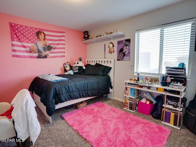 14752 WILLIAM MESHEL Drive, El Paso, TX 79938