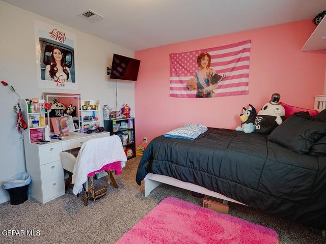 14752 WILLIAM MESHEL Drive, El Paso, TX 79938