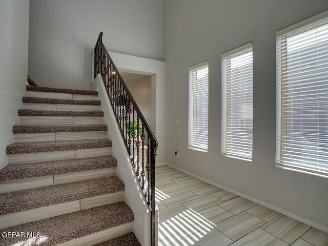 14752 WILLIAM MESHEL Drive, El Paso, TX 79938