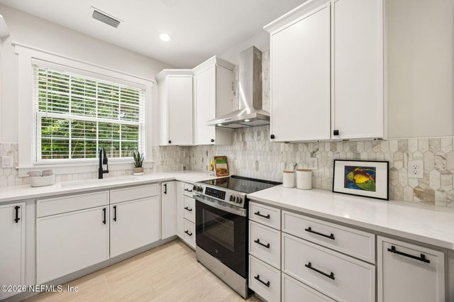 1230 BEECH Street, Fernandina Beach, FL 32034