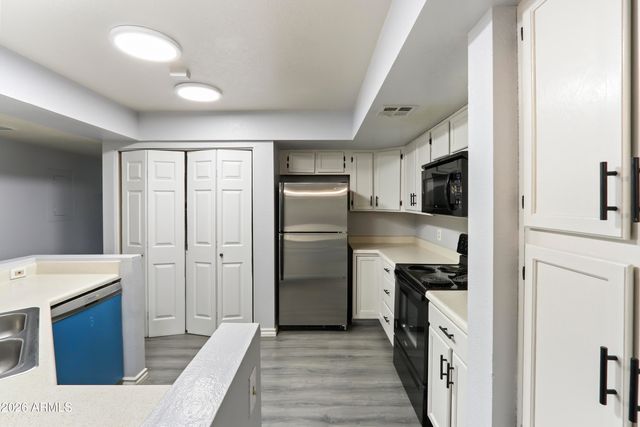 1331 W Baseline Road Unit 244, Mesa, AZ 85202