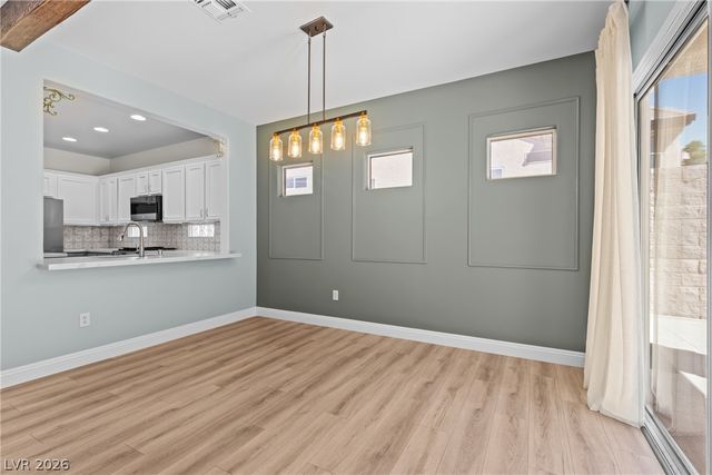 2787 Cherrydale Falls Drive, Henderson, NV 89052