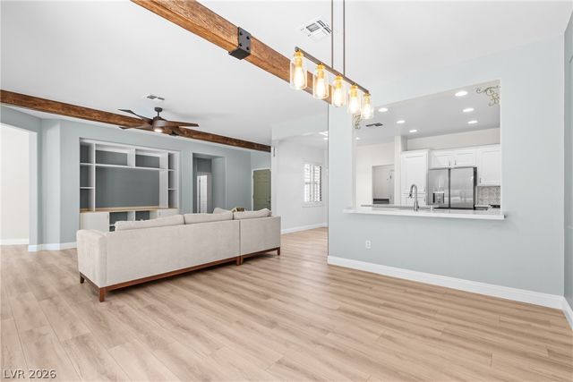 2787 Cherrydale Falls Drive, Henderson, NV 89052