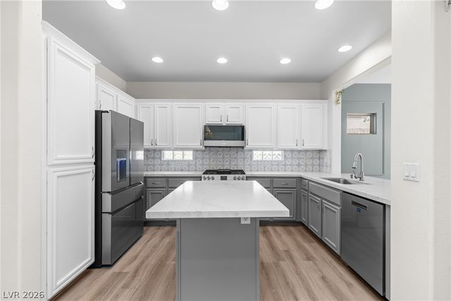 2787 Cherrydale Falls Drive, Henderson, NV 89052