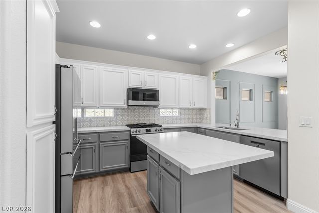 2787 Cherrydale Falls Drive, Henderson, NV 89052