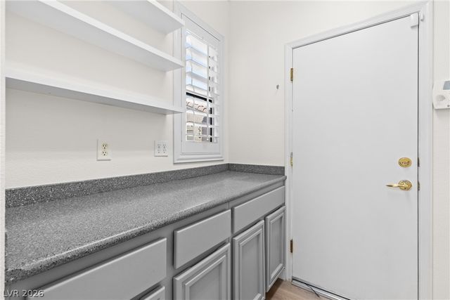 2787 Cherrydale Falls Drive, Henderson, NV 89052