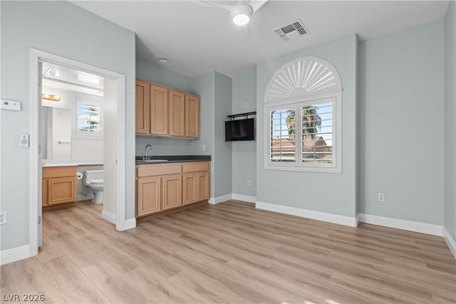 2787 Cherrydale Falls Drive, Henderson, NV 89052