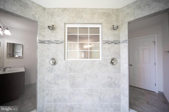 7356 TOTTENHAM DR, White Plains, MD 20695