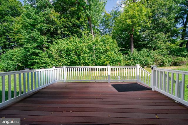 7356 TOTTENHAM DR, White Plains, MD 20695