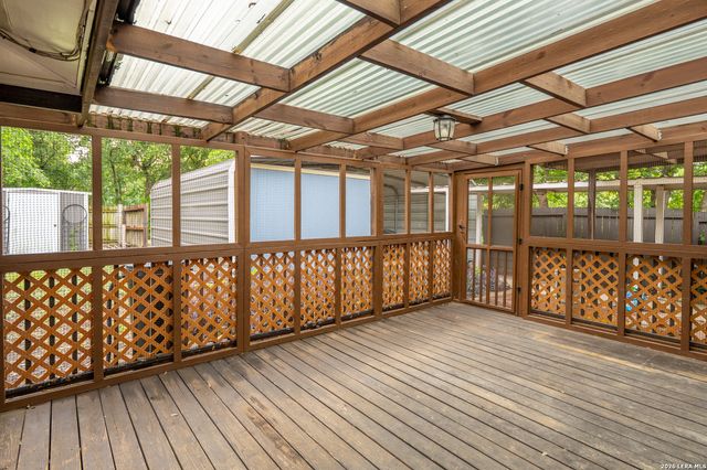 636 RITTIMAN RD, Terrell Hills, TX 78209