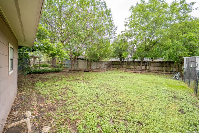 636 RITTIMAN RD, Terrell Hills, TX 78209