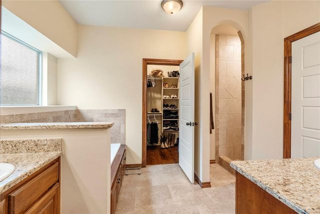 3416 Canton Trail, Yukon, OK 73099