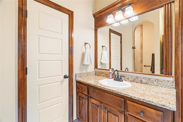 3416 Canton Trail, Yukon, OK 73099
