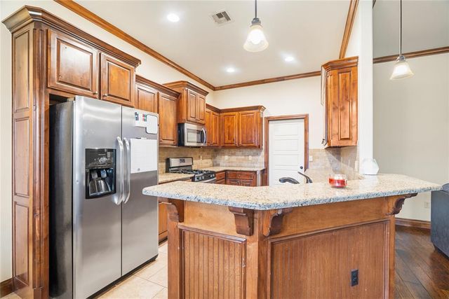 3416 Canton Trail, Yukon, OK 73099