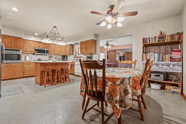 13512 Lawrence 2037, Miller, MO 65707