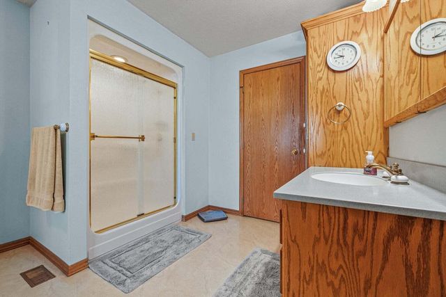 13512 Lawrence 2037, Miller, MO 65707