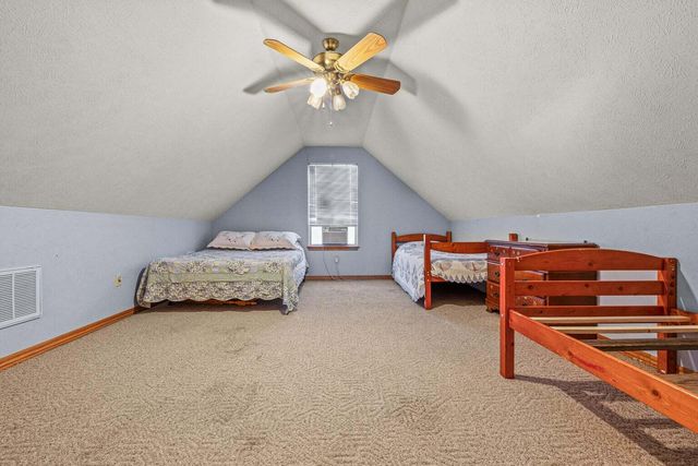 13512 Lawrence 2037, Miller, MO 65707