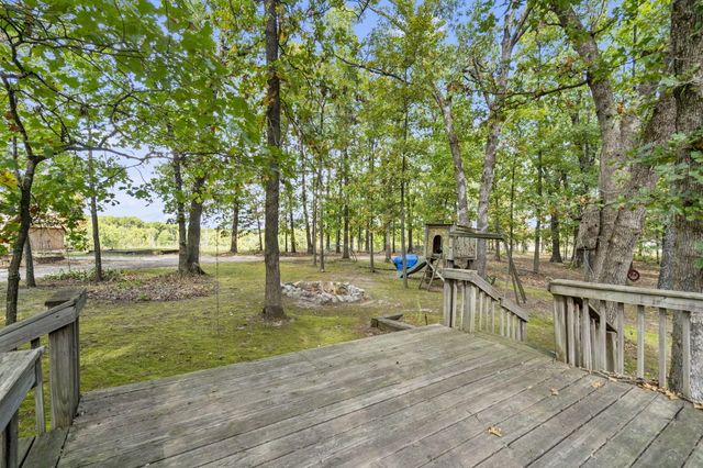 13512 Lawrence 2037, Miller, MO 65707