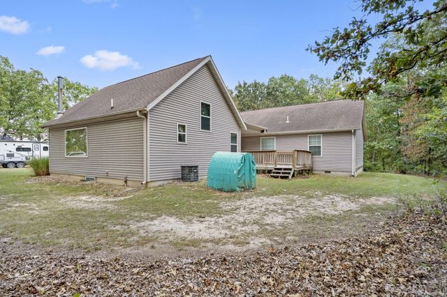 13512 Lawrence 2037, Miller, MO 65707
