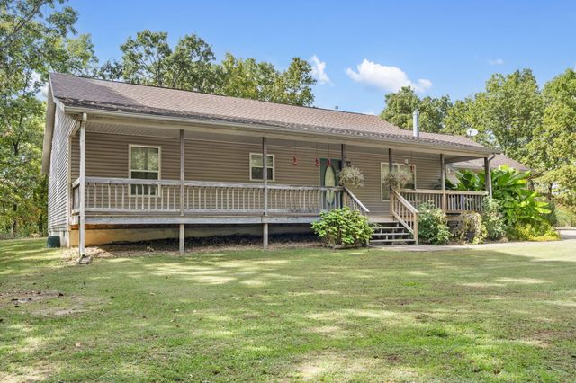 13512 Lawrence 2037, Miller, MO 65707