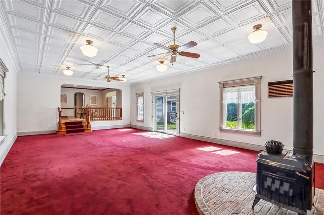 532 Olive St, Iowa City, IA 52246