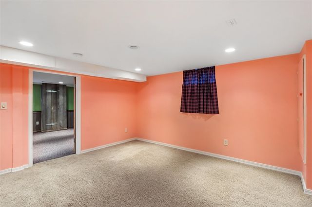 532 Olive St, Iowa City, IA 52246
