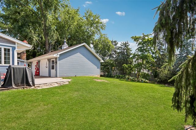 532 Olive St, Iowa City, IA 52246