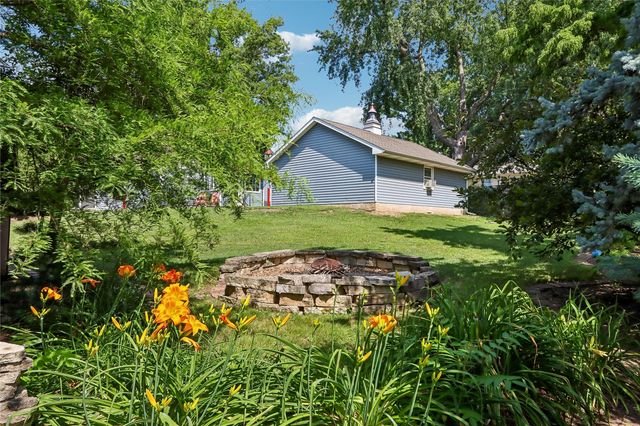 532 Olive St, Iowa City, IA 52246
