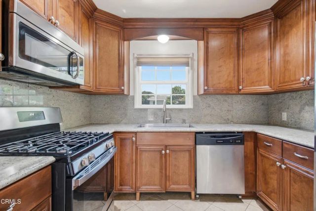 2756 Channel Drive, Ventura, CA 93003