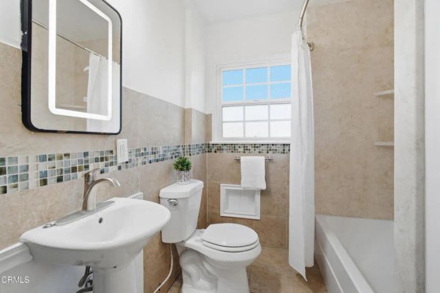 2756 Channel Drive, Ventura, CA 93003