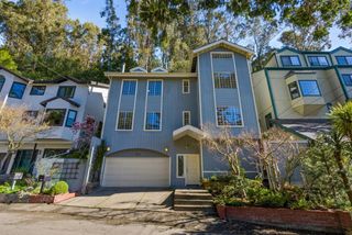 1910 Arrowhead Drive, Oakland, CA 94611