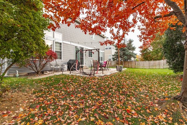 276 Pembrook Lane, Mundelein, IL 60060