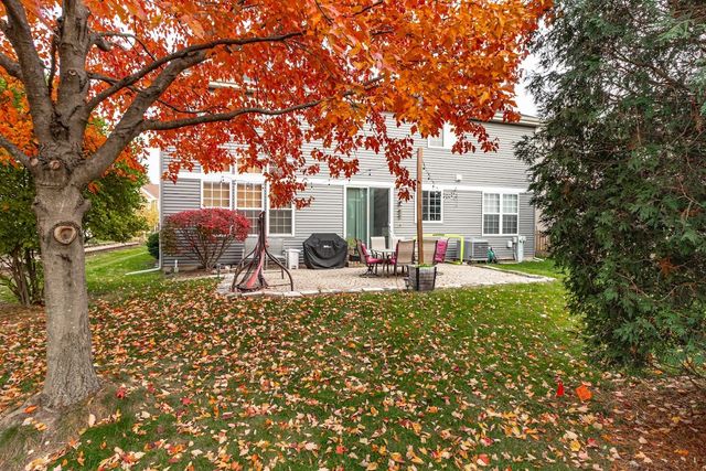 276 Pembrook Lane, Mundelein, IL 60060