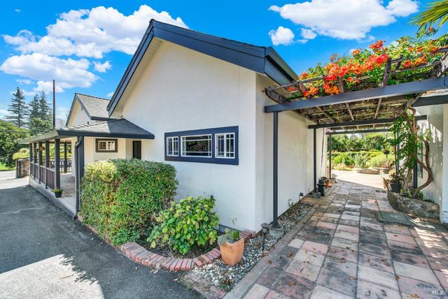 1669 Atlas Peak Rd, Napa, CA 94558