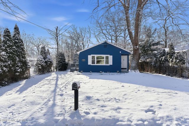 123 W 4th Street, Howell, NJ 07731