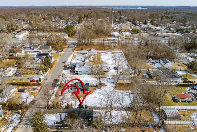 123 W 4th Street, Howell, NJ 07731