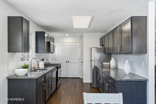 123 W 4th Street, Howell, NJ 07731