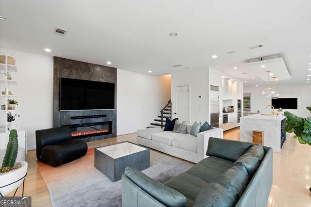 55 Chester Avenue SE, Atlanta, GA 30316