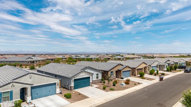 32373 N UNION Street, San Tan Valley, AZ 85143