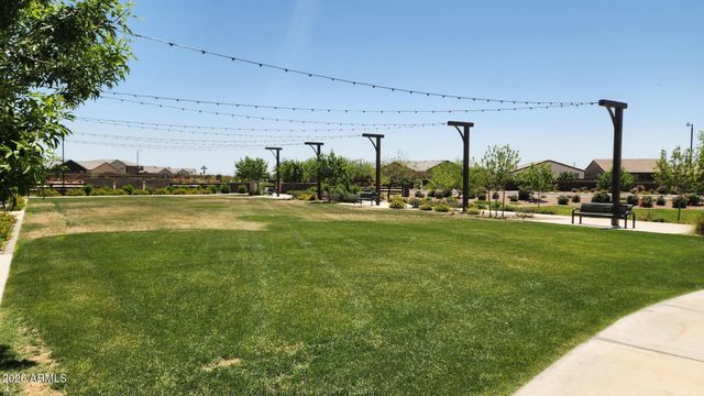 32373 N UNION Street, San Tan Valley, AZ 85143