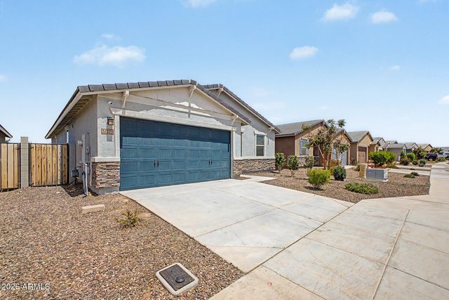 32373 N UNION Street, San Tan Valley, AZ 85143