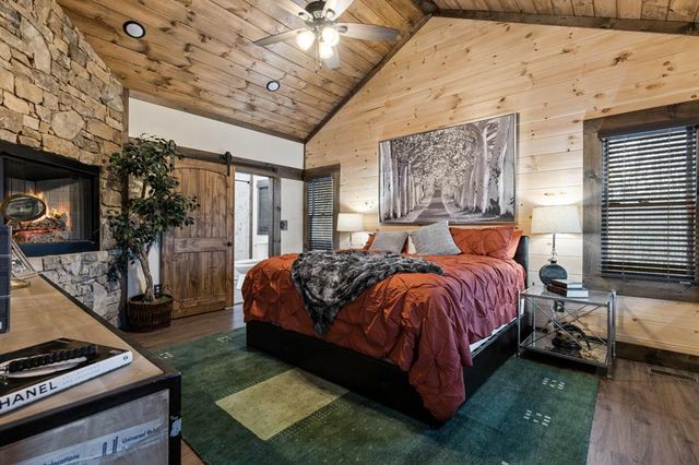 241 East Shalom Court, Blue Ridge, GA 30513