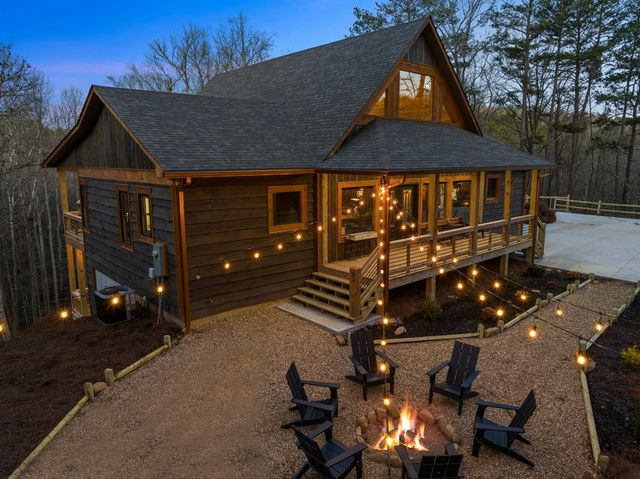 241 East Shalom Court, Blue Ridge, GA 30513