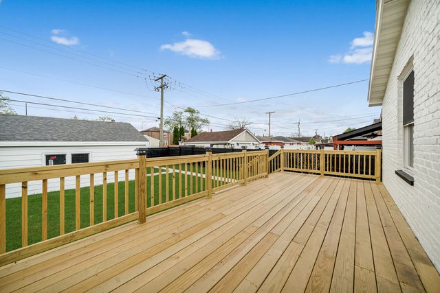 3601 S 56th Court, Cicero, IL 60804