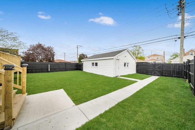 3601 S 56th Court, Cicero, IL 60804