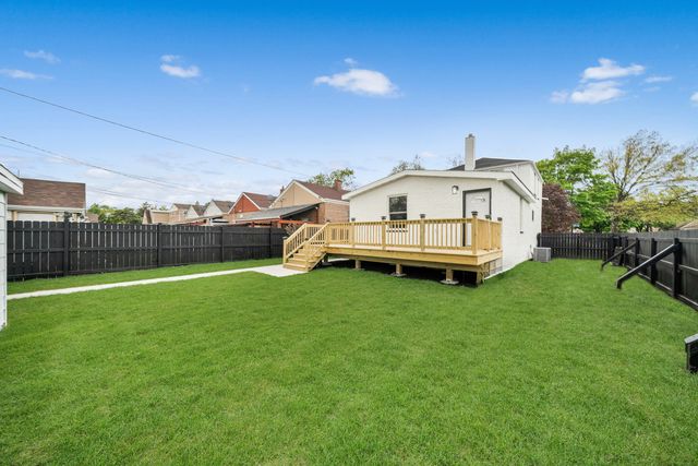 3601 S 56th Court, Cicero, IL 60804