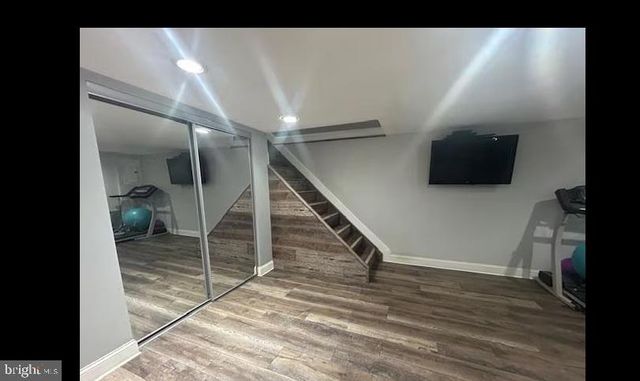 355 AVON ST, Philadelphia, PA 19116