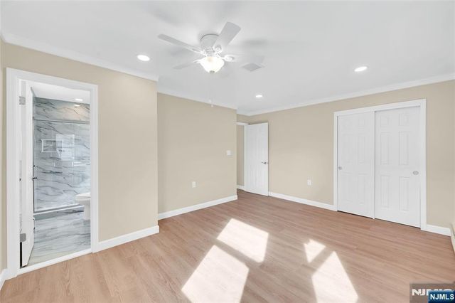 16 Calalou Court, Toms River, NJ 08757