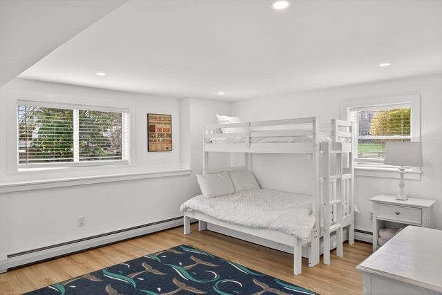 189 Breakwater Shores Dr, Barnstable, MA 02601